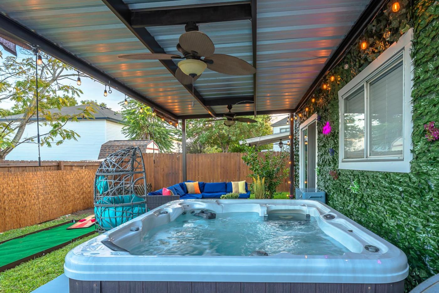 Gameroom, Bbq & Hot-Tub By Lackland & Seaworld San Antonio Exterior photo